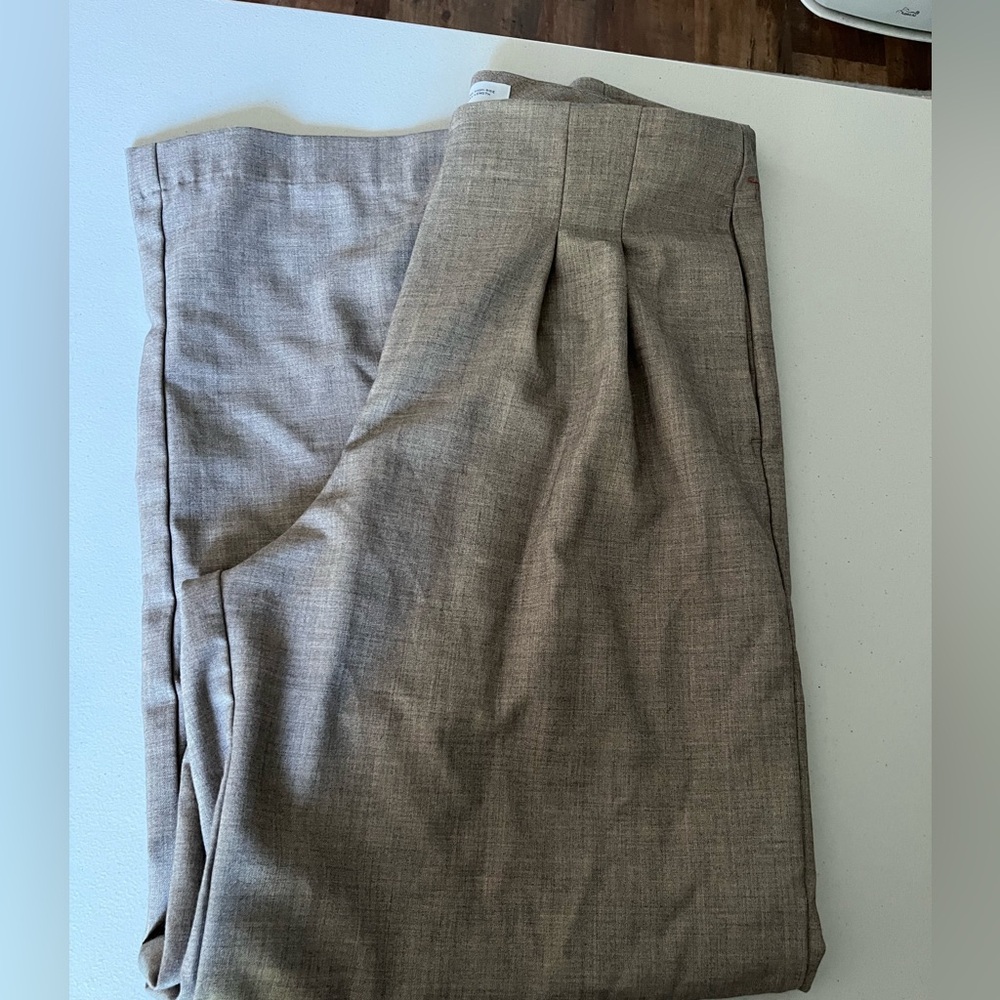 Old Navy Tan Pants